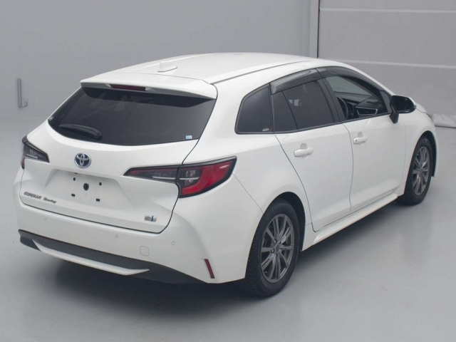 Import and buy TOYOTA COROLLA TOURING 2021 from Japan to Nairobi, Kenya