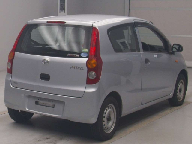 Import and buy DAIHATSU MIRA 2018 from Japan to Nairobi, Kenya