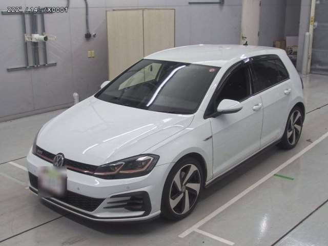 Import and buy VOLKSWAGEN GOLF GTI 2017 from Japan to Nairobi, Kenya