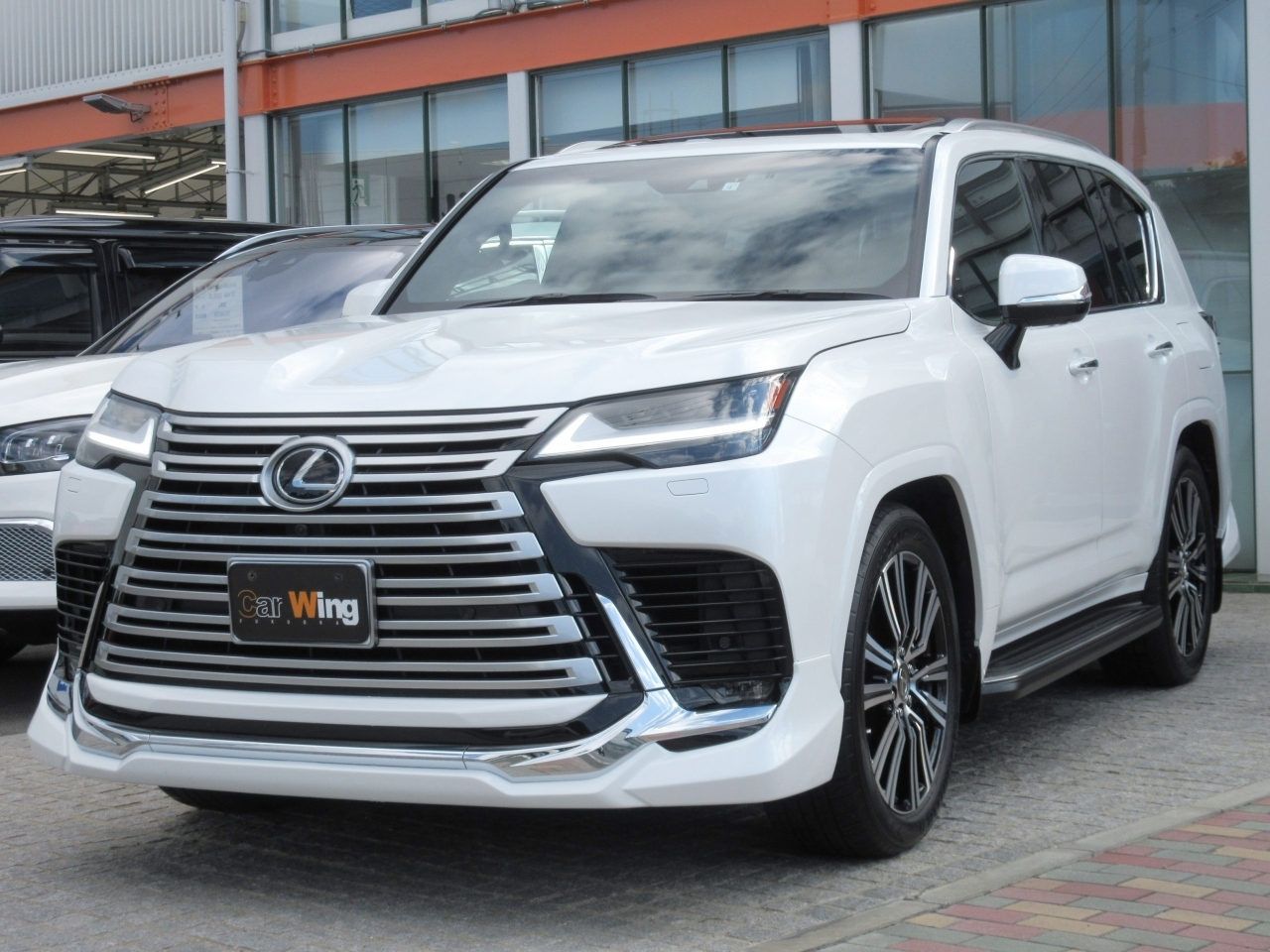 Import and buy LEXUS LX 2023 from Japan to Nairobi, Kenya