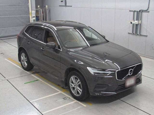 Import and buy VOLVO XC60 2017 from Japan to Nairobi, Kenya