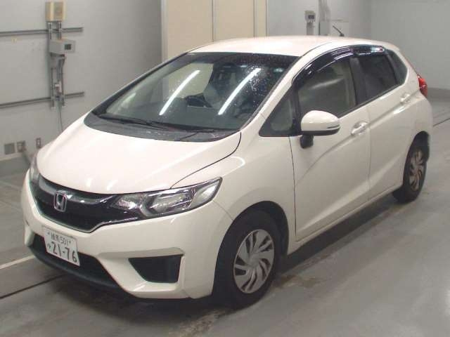 Import and buy HONDA FIT 2017 from Japan to Nairobi, Kenya