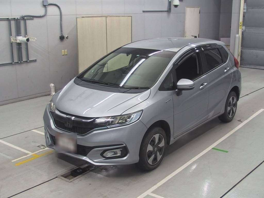 Import and buy HONDA FIT 2018 from Japan to Nairobi, Kenya