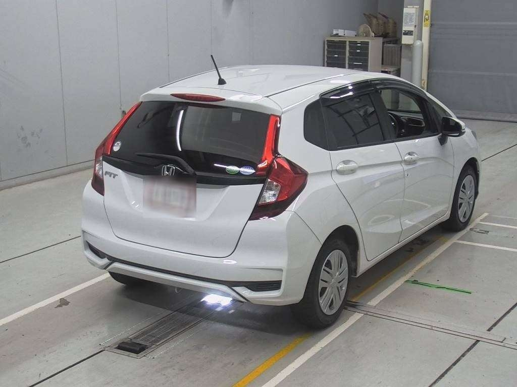 Import and buy HONDA FIT 2019 from Japan to Nairobi, Kenya