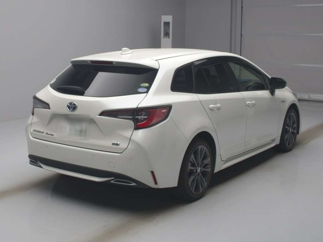 Import and buy TOYOTA COROLLA TOURING 2020 from Japan to Nairobi, Kenya