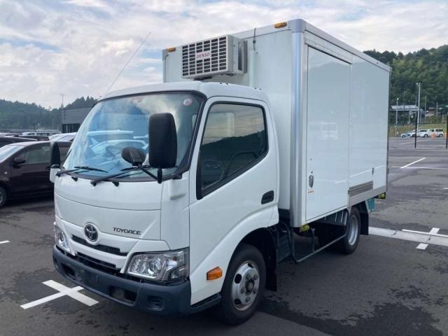 Import and buy TOYOTA TOYOACE 2019 from Japan to Nairobi, Kenya