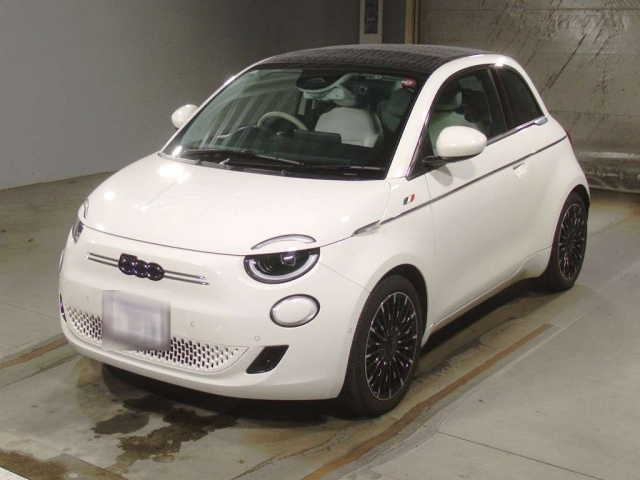 Import and buy FIAT 500E 2023 from Japan to Nairobi, Kenya