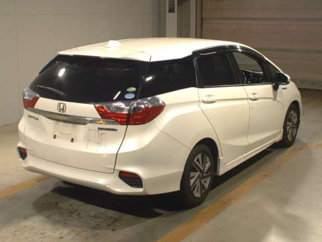 Import and buy HONDA SHUTTLE 2017 from Japan to Nairobi, Kenya