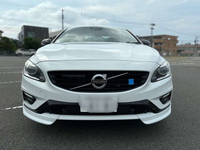 Import and buy VOLVO S60 2017 from Japan to Nairobi, Kenya