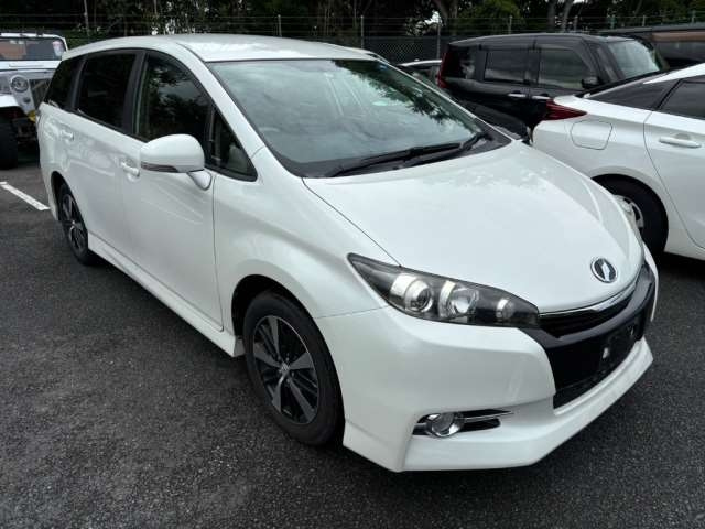 Import and buy TOYOTA WISH 2017 from Japan to Nairobi, Kenya