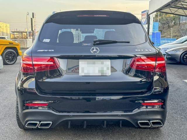 Import and buy MERCEDES BENZ GLC CLASS 2019 from Japan to Nairobi, Kenya