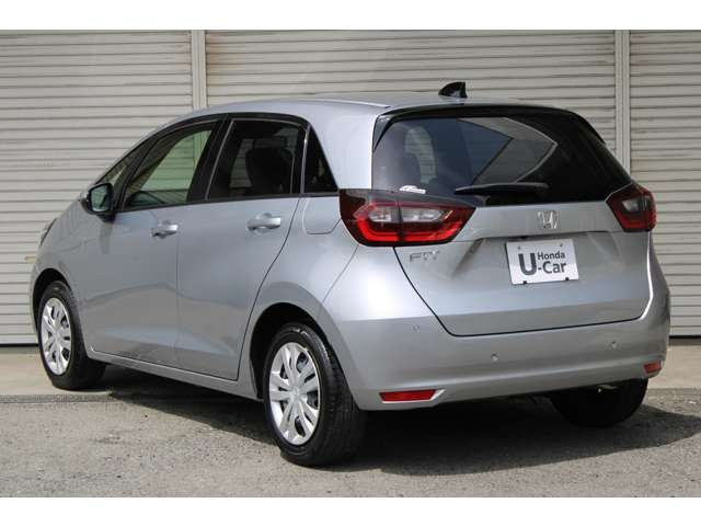 Import and buy HONDA FIT 2022 from Japan to Nairobi, Kenya