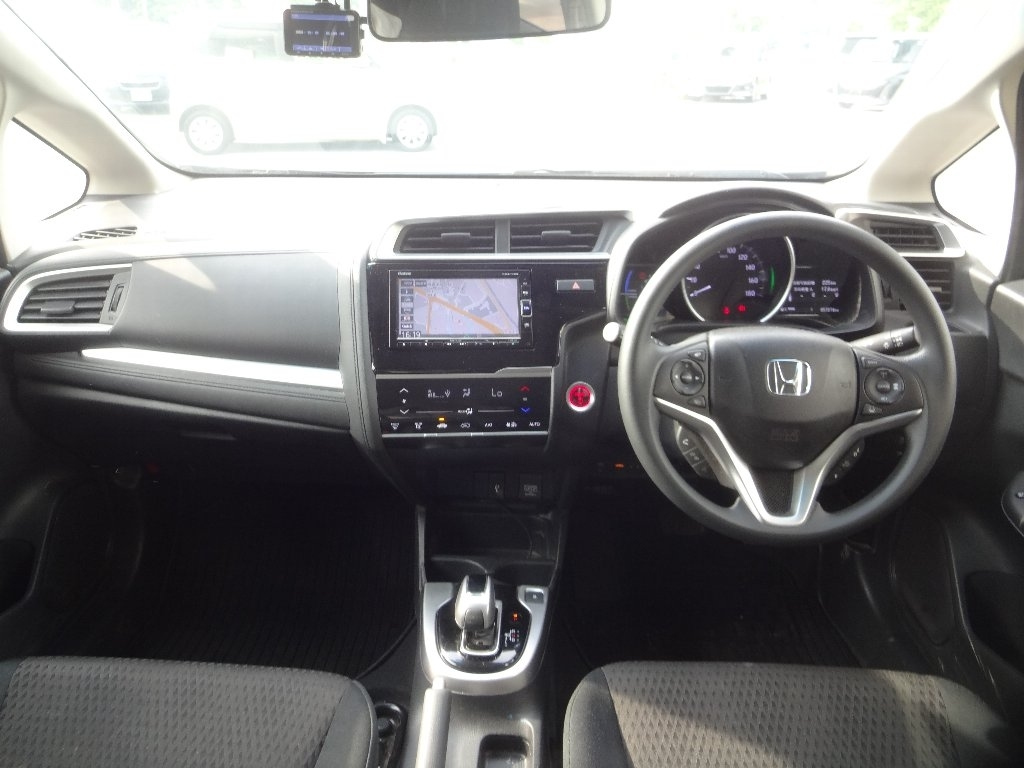 Import and buy HONDA FIT 2018 from Japan to Nairobi, Kenya