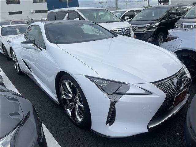 Import and buy LEXUS LC 2017 from Japan to Nairobi, Kenya