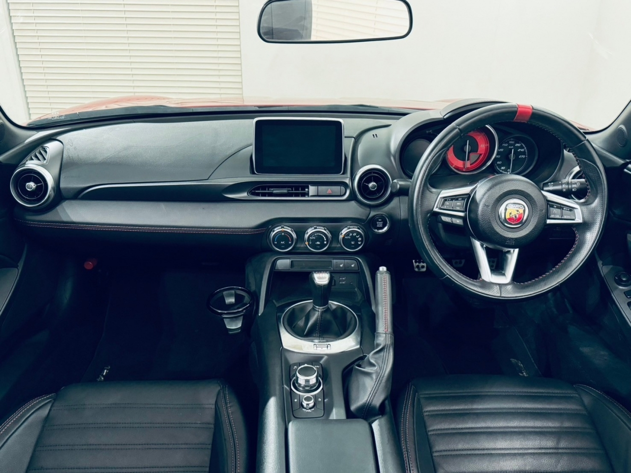 Import and buy FIAT ABARTH 124 SPIDER 2017 from Japan to Nairobi, Kenya