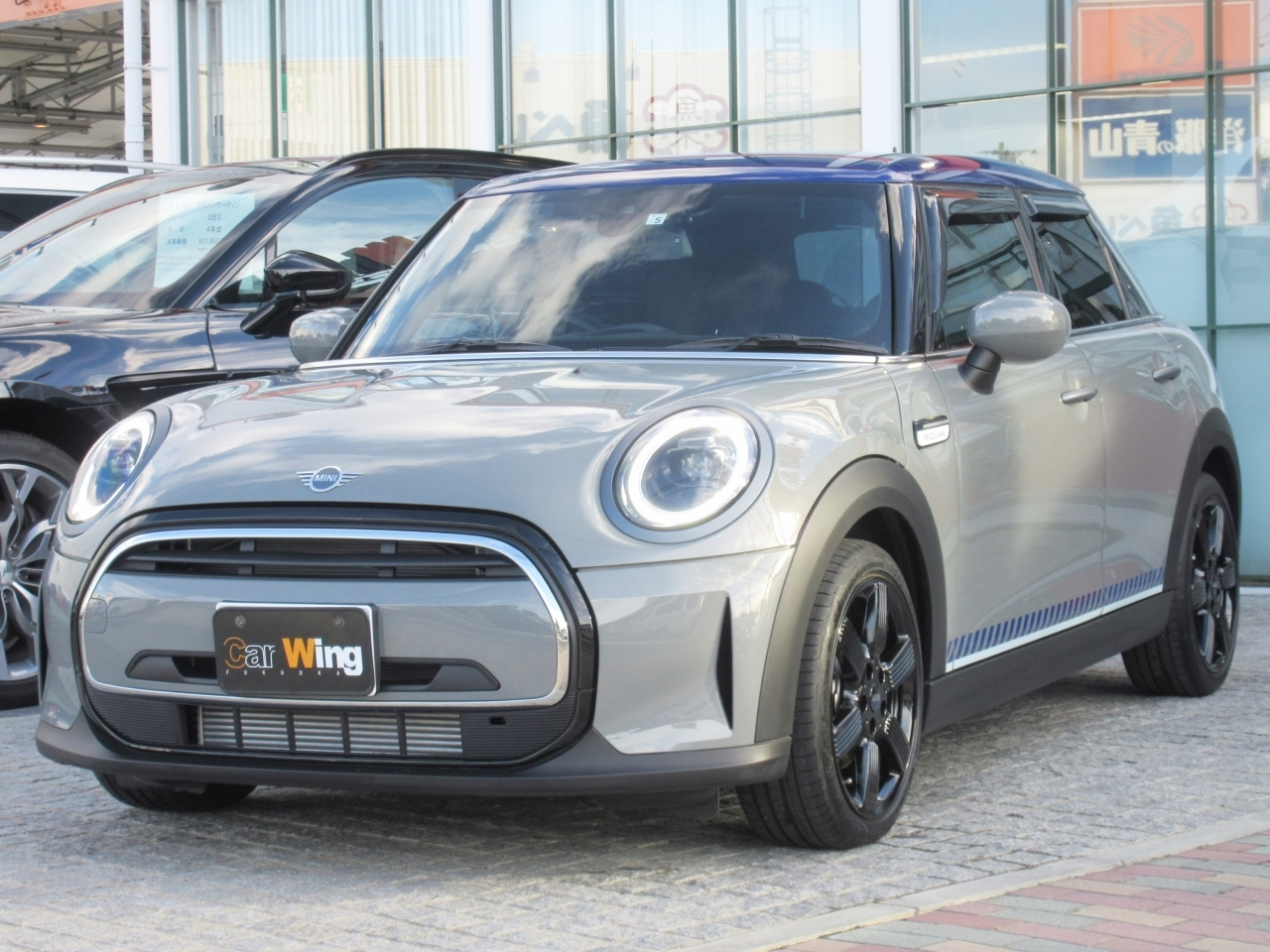 Import and buy MINI OTHER 2022 from Japan to Nairobi, Kenya