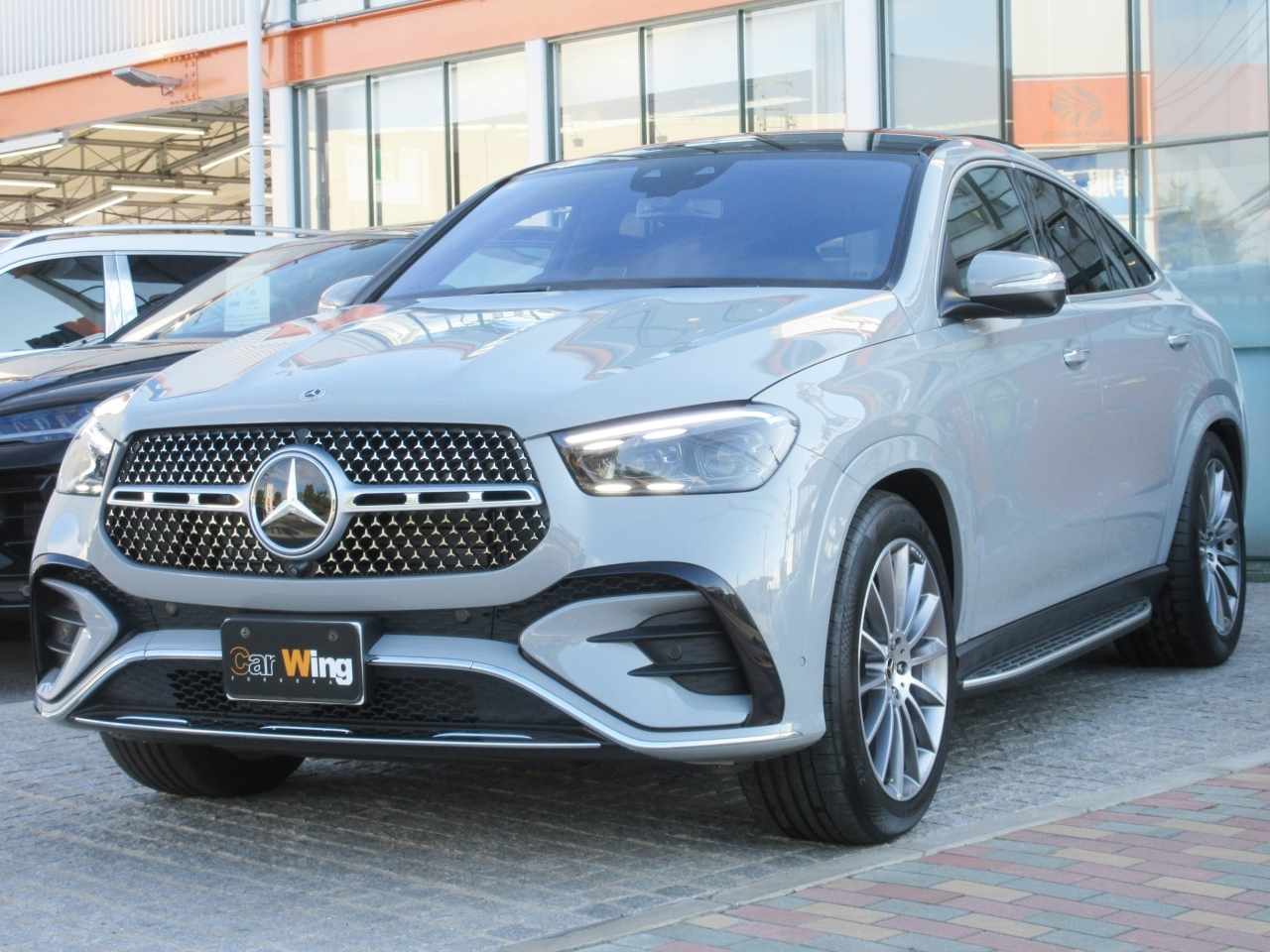 Import and buy MERCEDES BENZ GLE CLASS 2024 from Japan to Nairobi, Kenya