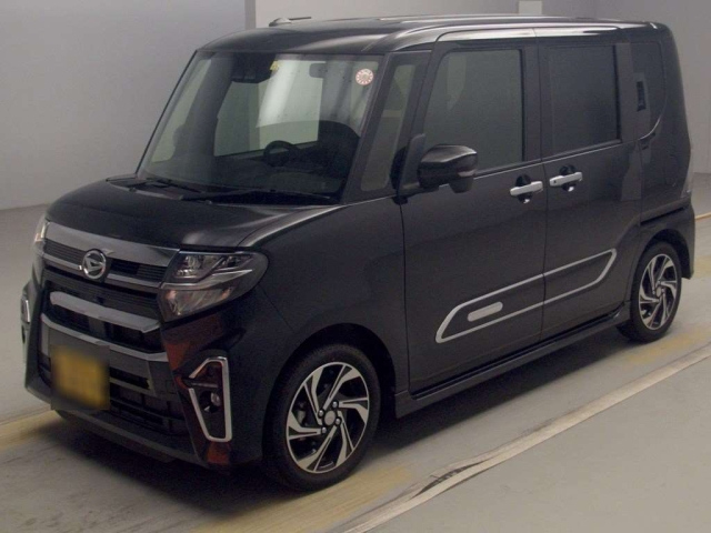 Import and buy DAIHATSU TANTO 2020 from Japan to Nairobi, Kenya