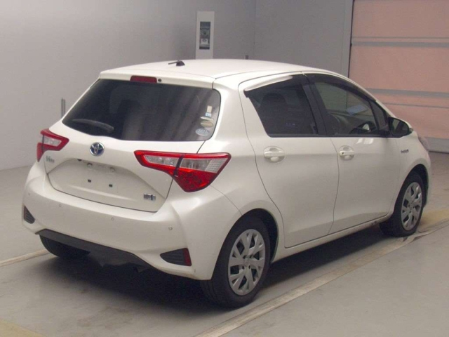 Import and buy TOYOTA VITZ 2019 from Japan to Nairobi, Kenya