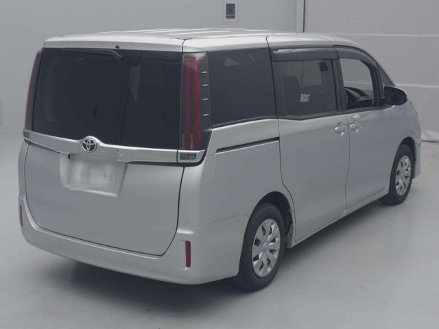 Import and buy TOYOTA NOAH 2021 from Japan to Nairobi, Kenya