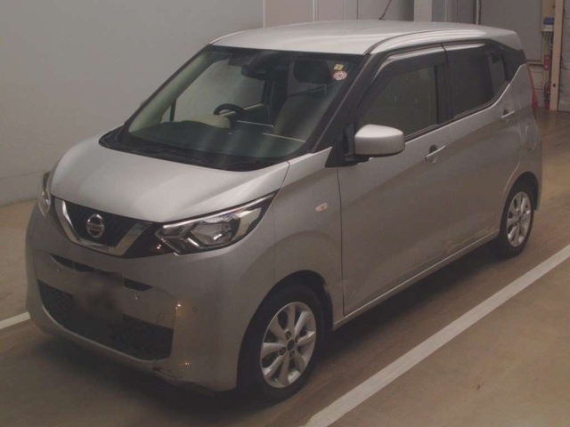 Import and buy NISSAN DAYZ 2019 from Japan to Nairobi, Kenya