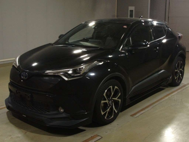 Import and buy TOYOTA C-HR 2017 from Japan to Nairobi, Kenya