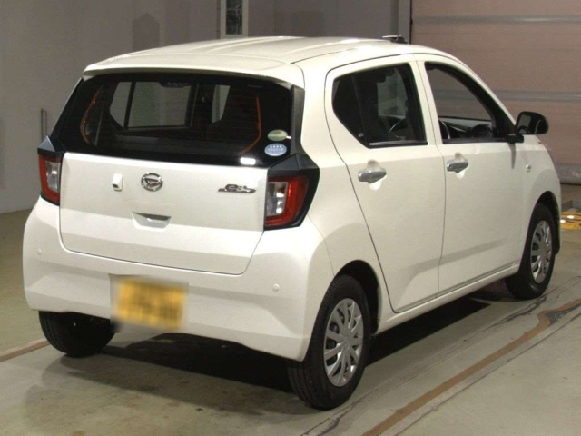 Import and buy DAIHATSU MIRA E S 2018 from Japan to Nairobi, Kenya