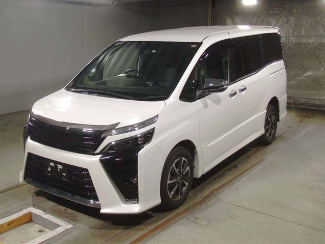 Import and buy TOYOTA VOXY 2019 from Japan to Nairobi, Kenya