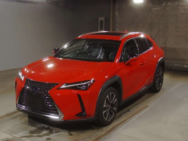 Import and buy LEXUS UX 2019 from Japan to Nairobi, Kenya