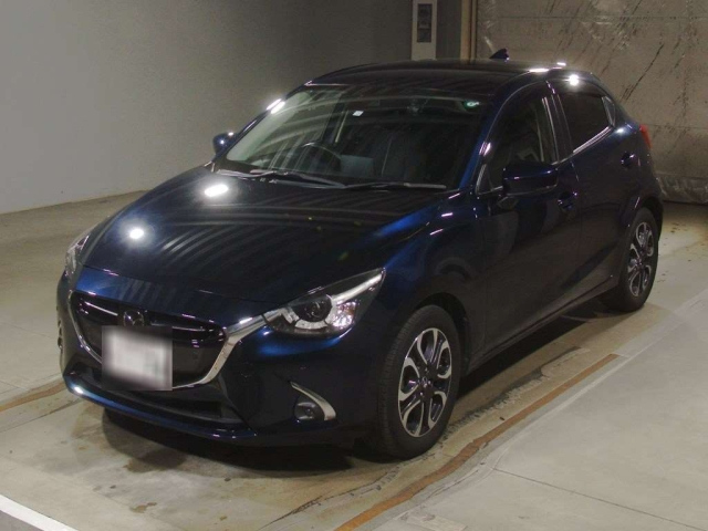 Import and buy MAZDA DEMIO 2018 from Japan to Nairobi, Kenya