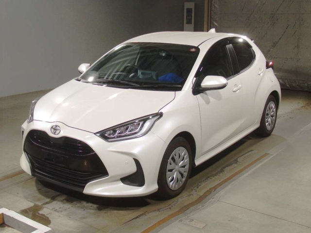 Import and buy TOYOTA YARIS 2020 from Japan to Nairobi, Kenya