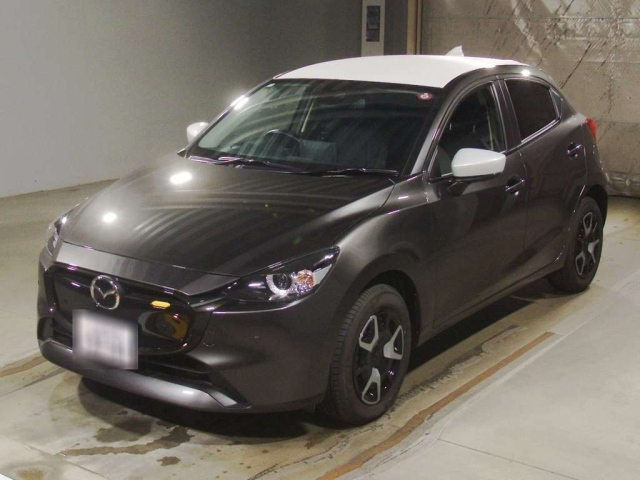 Import and buy MAZDA MAZDA2 2023 from Japan to Nairobi, Kenya