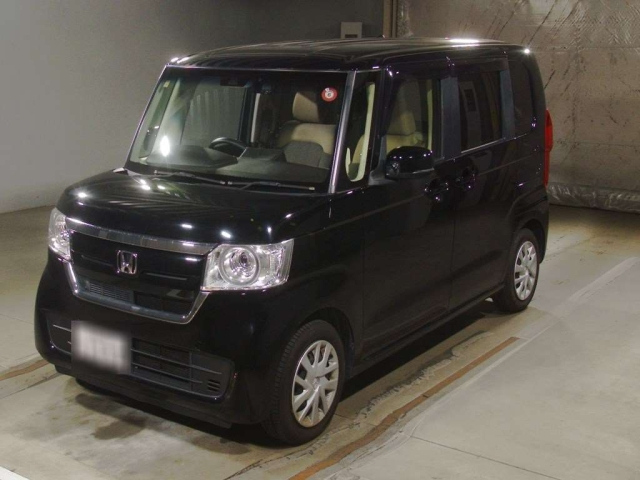 Import and buy HONDA N BOX 2020 from Japan to Nairobi, Kenya