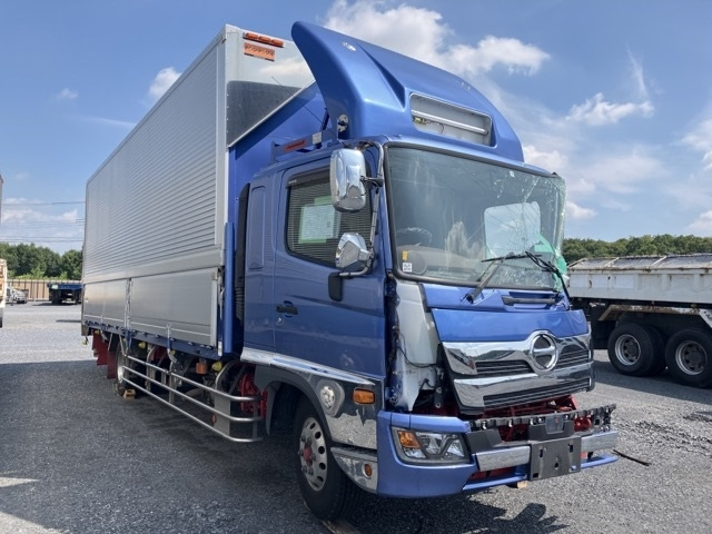 Import and buy HINO RANGER 2018 from Japan to Nairobi, Kenya