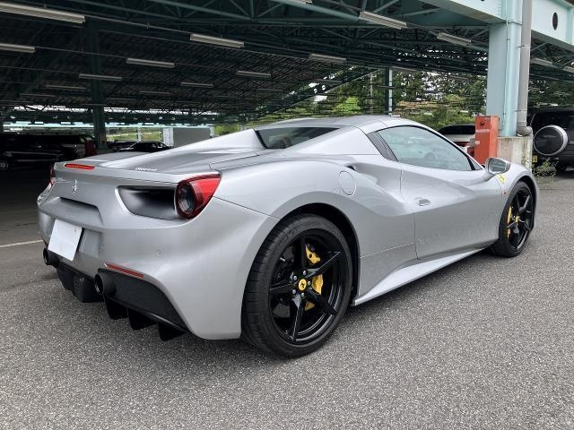 Import and buy FERRARI 488 SPIDER 2018 from Japan to Nairobi, Kenya