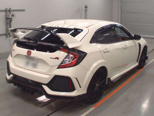 Import and buy HONDA CIVIC 2018 from Japan to Nairobi, Kenya