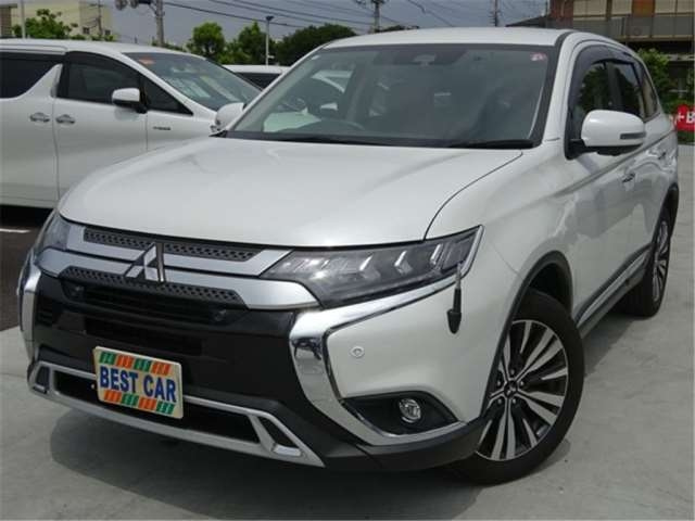 Import and buy MITSUBISHI OUTLANDER 2020 from Japan to Nairobi, Kenya