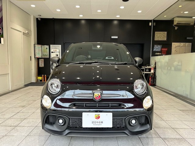 Import and buy FIAT ABARTH 695 2024 from Japan to Nairobi, Kenya