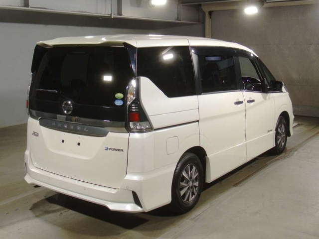 Import and buy NISSAN SERENA 2019 from Japan to Nairobi, Kenya