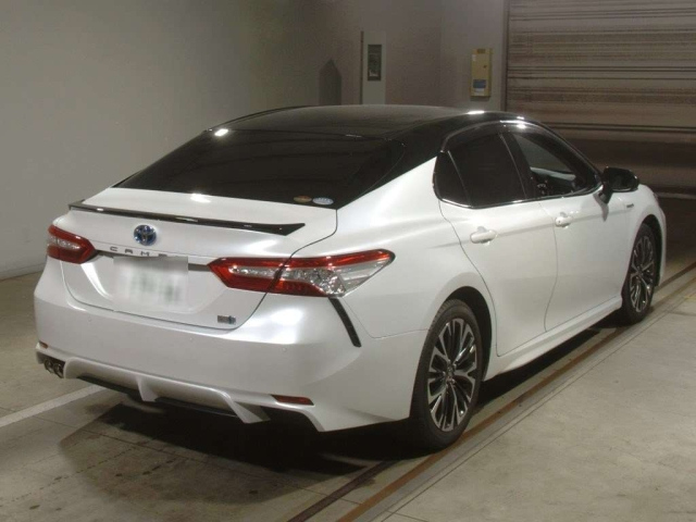 Import and buy TOYOTA CAMRY 2018 from Japan to Nairobi, Kenya