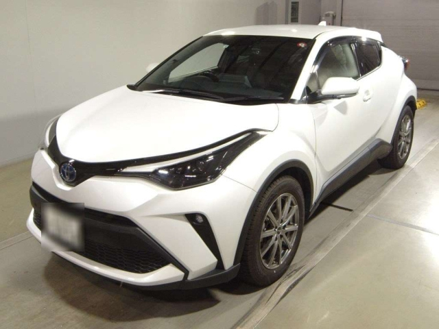 Import and buy TOYOTA C-HR 2022 from Japan to Nairobi, Kenya