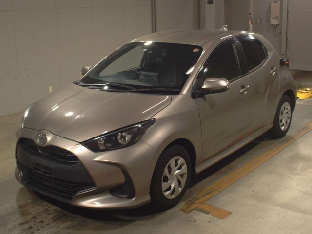 Import and buy TOYOTA YARIS 2021 from Japan to Nairobi, Kenya