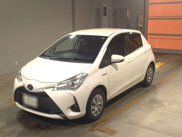 Import and buy TOYOTA VITZ 2018 from Japan to Nairobi, Kenya