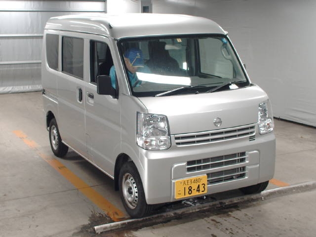 Import and buy NISSAN CLIPPER VAN 2018 from Japan to Nairobi, Kenya