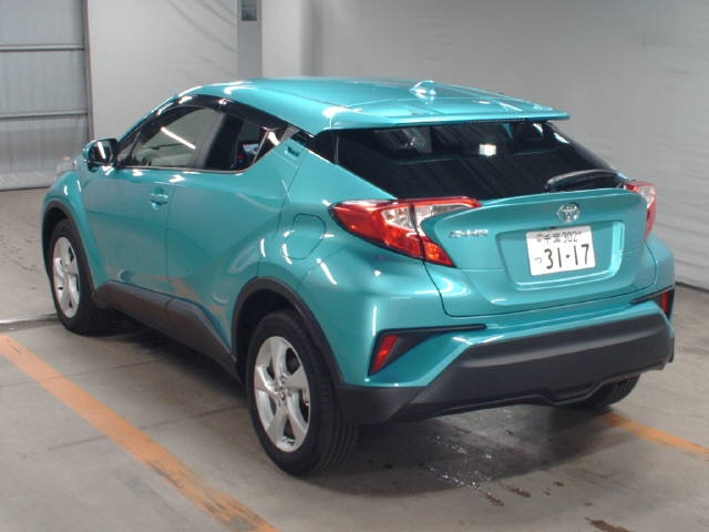 Import and buy TOYOTA C-HR 2017 from Japan to Nairobi, Kenya