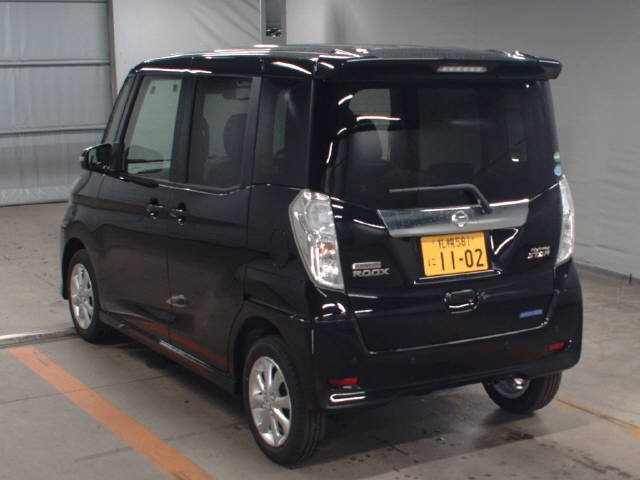 Import and buy NISSAN DAYZ ROOX 2018 from Japan to Nairobi, Kenya