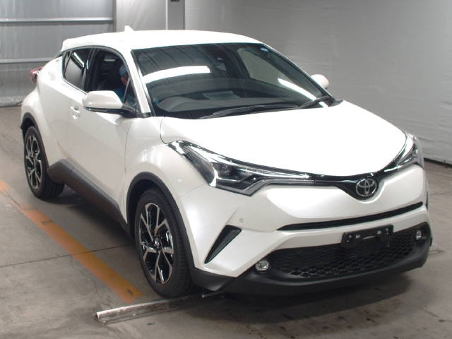 Import and buy TOYOTA C-HR 2018 from Japan to Nairobi, Kenya