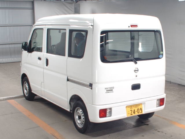 Import and buy NISSAN CLIPPER VAN 2017 from Japan to Nairobi, Kenya