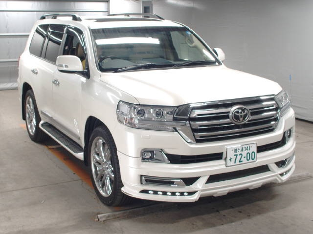 Import and buy TOYOTA LAND CRUISER 2017 from Japan to Nairobi, Kenya