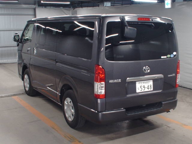 Import and buy TOYOTA HIACE VAN 2017 from Japan to Nairobi, Kenya